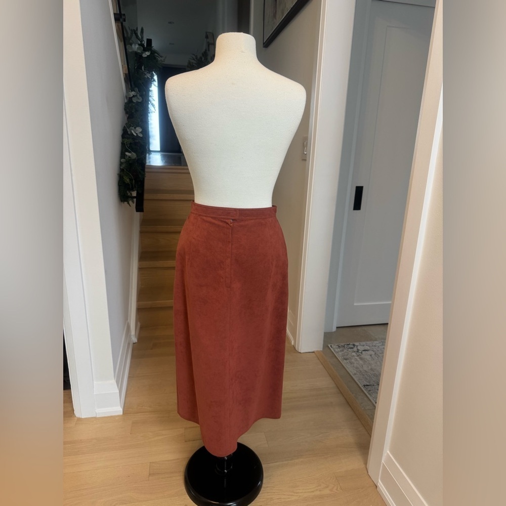 Vintage 70s Olympic Faux Suede Midi Skirt – Rust Brown – Size 12 - Picture 6 of 10